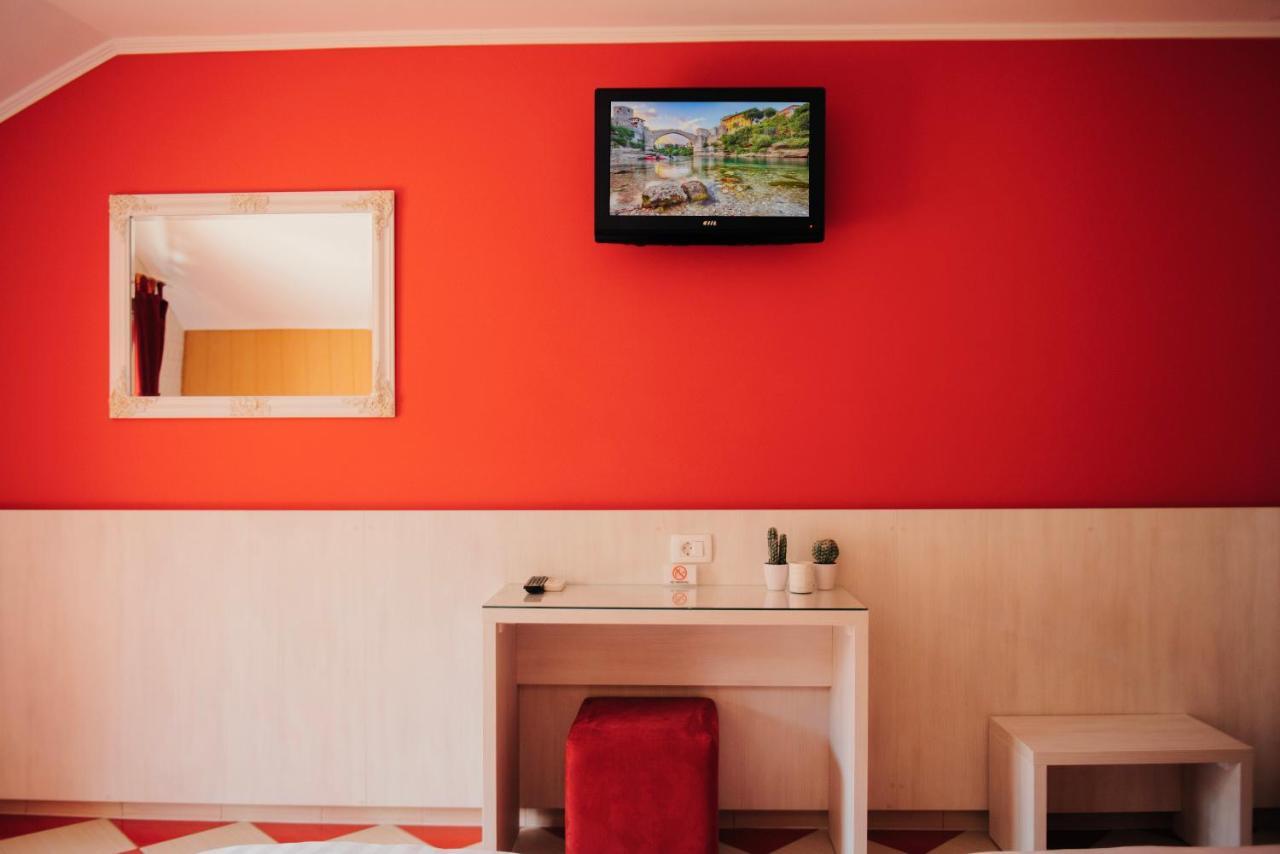 Hotel - Villa Lejla โมสตาร์ ภายนอก รูปภาพ