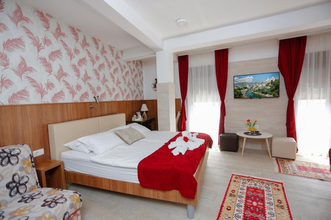 Hotel - Villa Lejla โมสตาร์ ภายนอก รูปภาพ