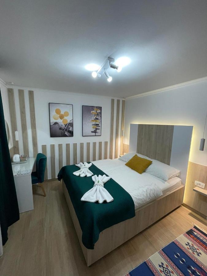 Hotel - Villa Lejla โมสตาร์ ภายนอก รูปภาพ
